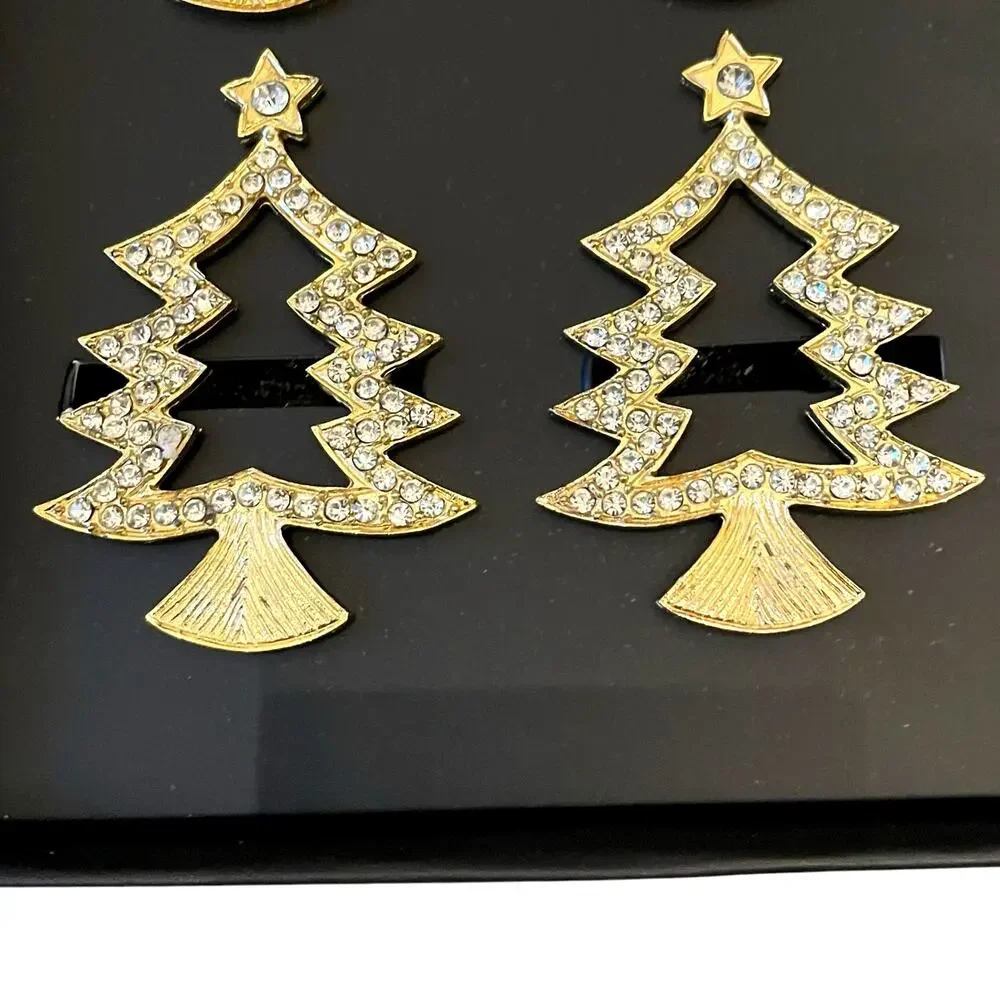 TAHARI Home Gold Rhinestone Christmas Tree Shaped Napkin Rings Set of 8 New - Picture 4 of 15